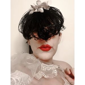 Meet your Posher, Nina